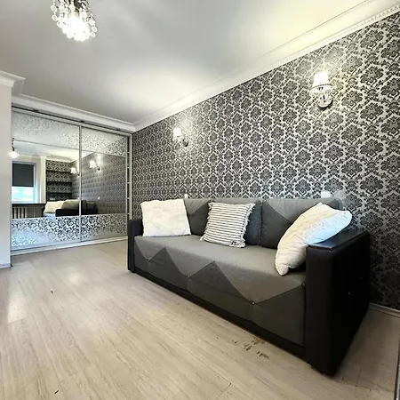 Great Near Bessarabska Sq Apartment