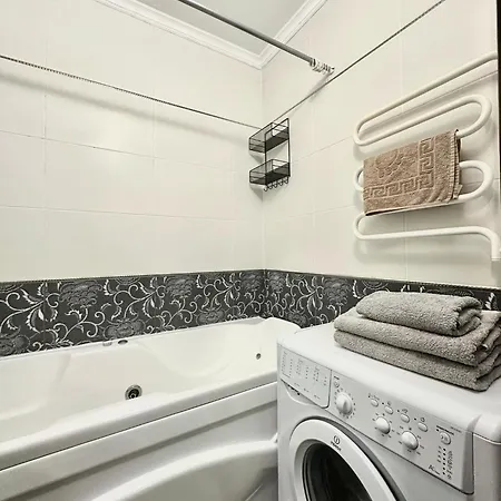 Apartment Great Near Bessarabska Sq